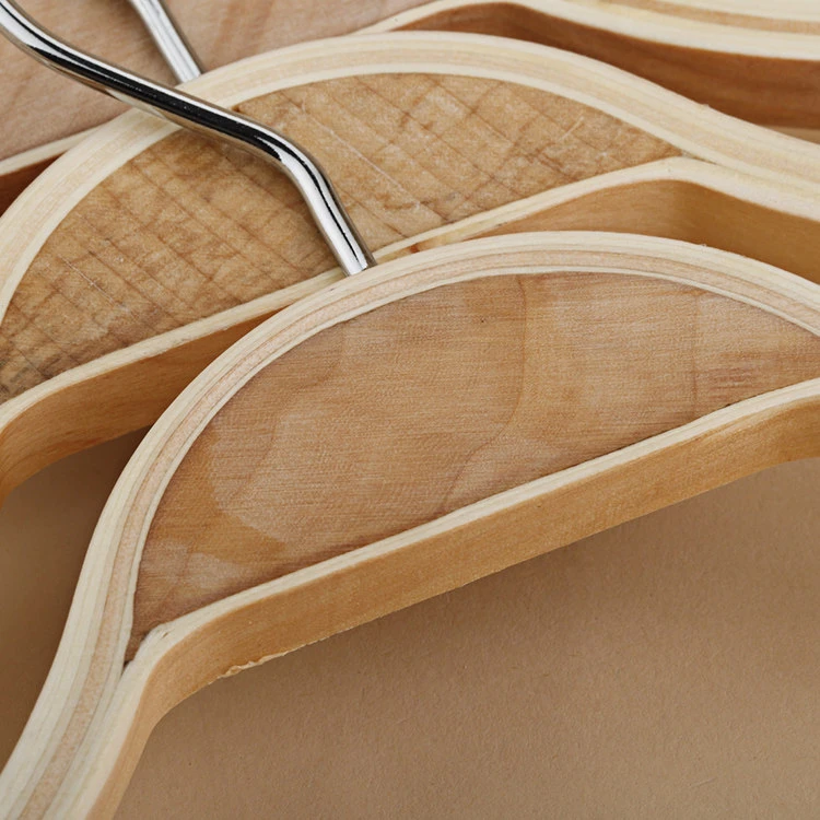 Percha Antideslizante Curva de Madera Laminada