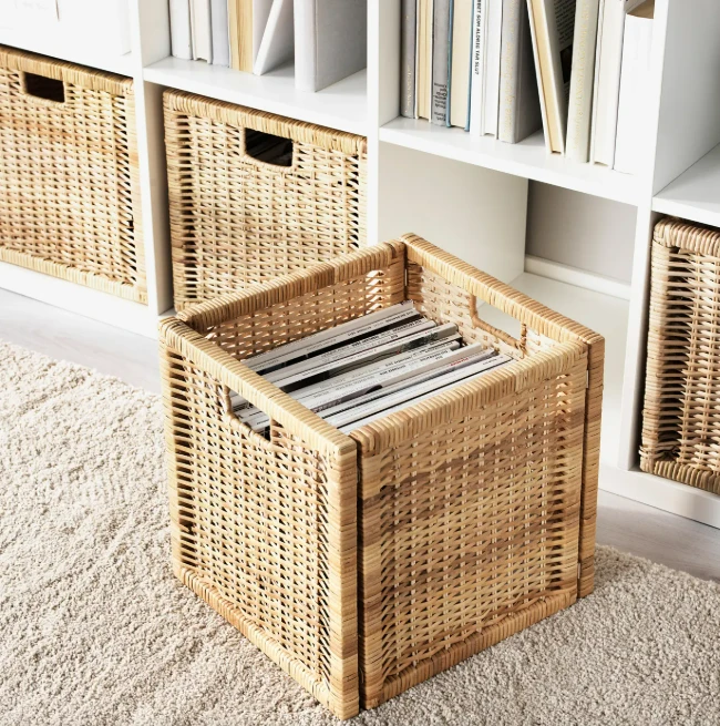 Cesta de almacenamiento cuadrada de rat&aacute;n natural