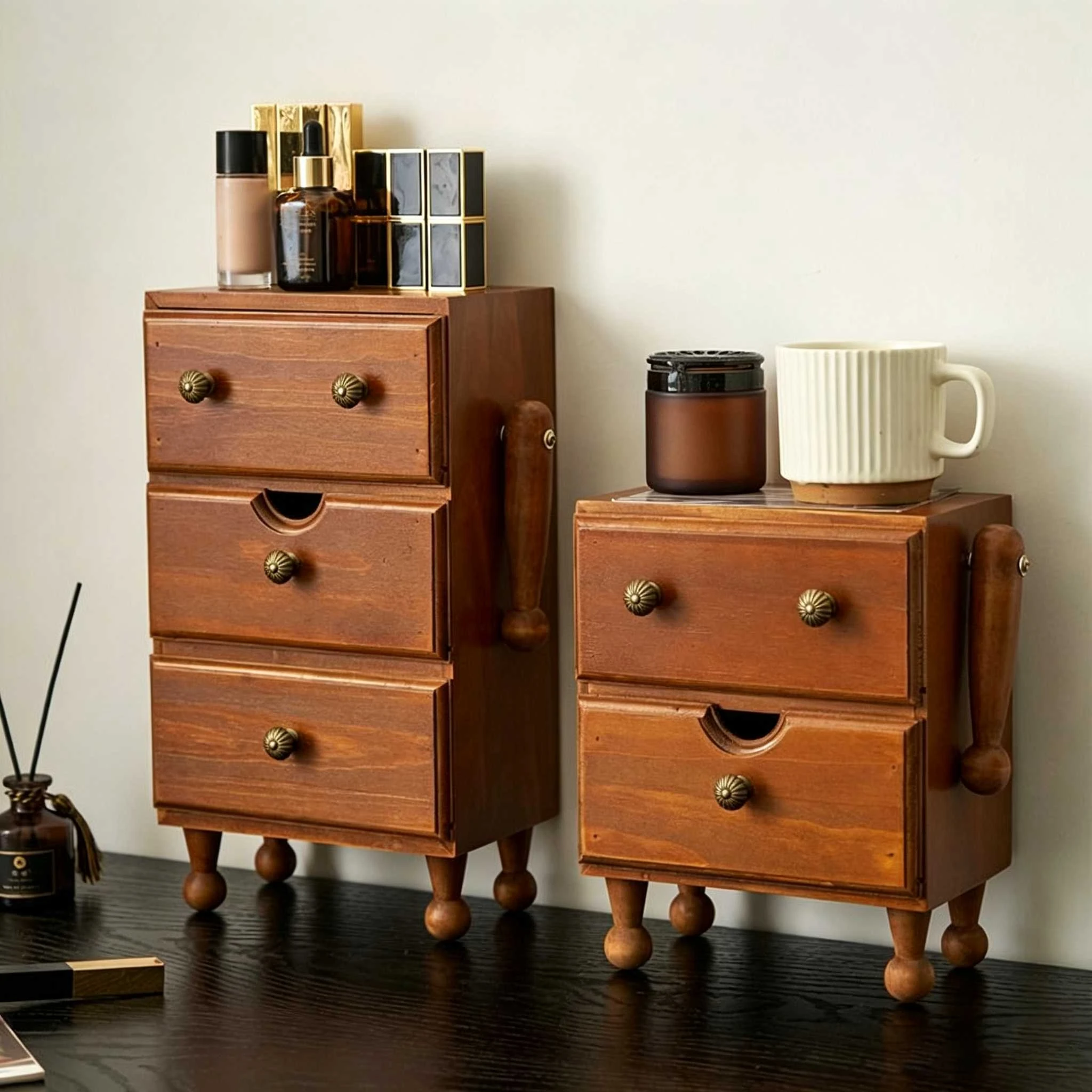 Mueble de almacenamiento vintage de madera maciza con 3 cajones
