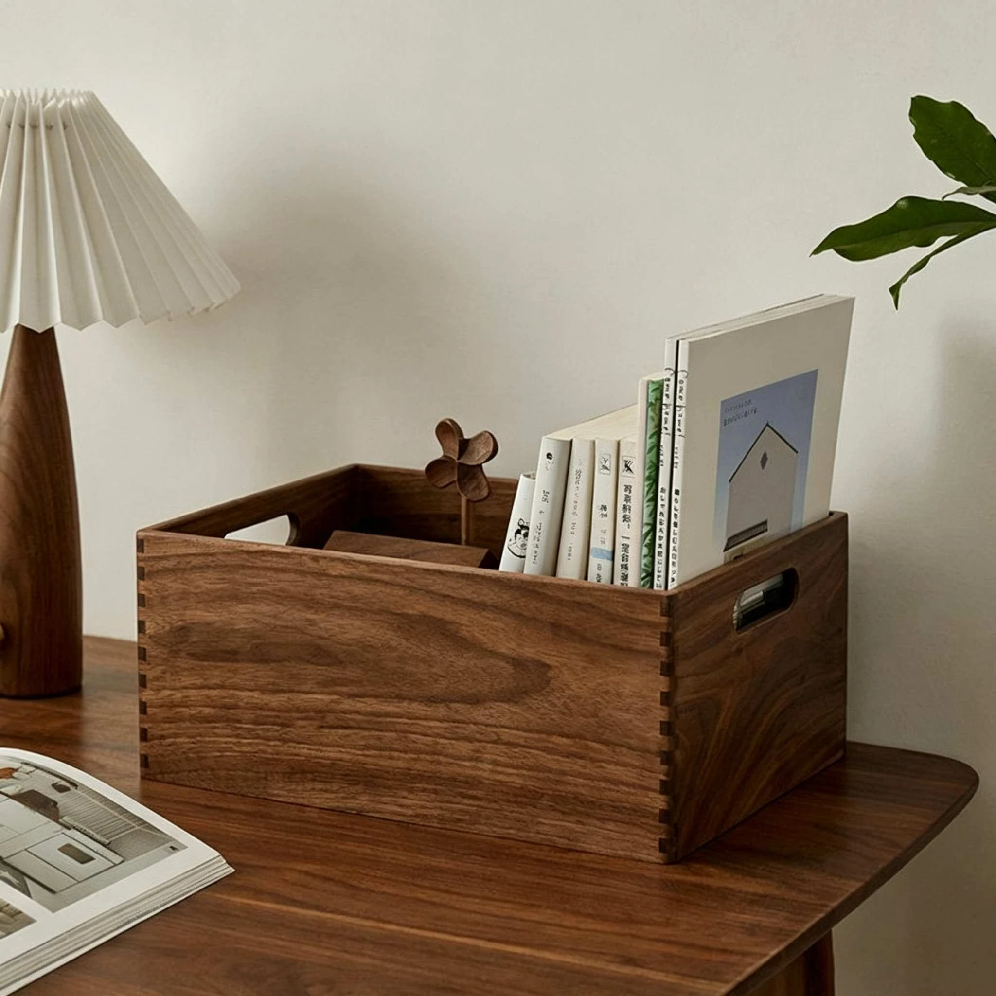 Caja de almacenamiento de madera maciza con junta de cola de milano